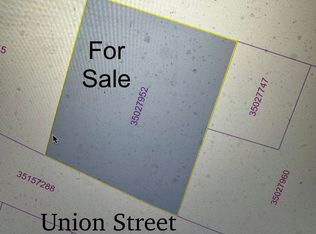 39 Middle St, Canso, NS B0H 1H0