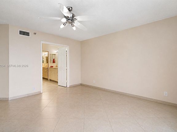 5th image of 3530 Mystic Pointe Dr APT 1205