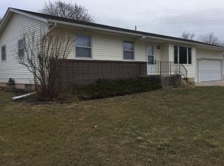 1506 Valli Hi Rd, Norfolk, NE 68701