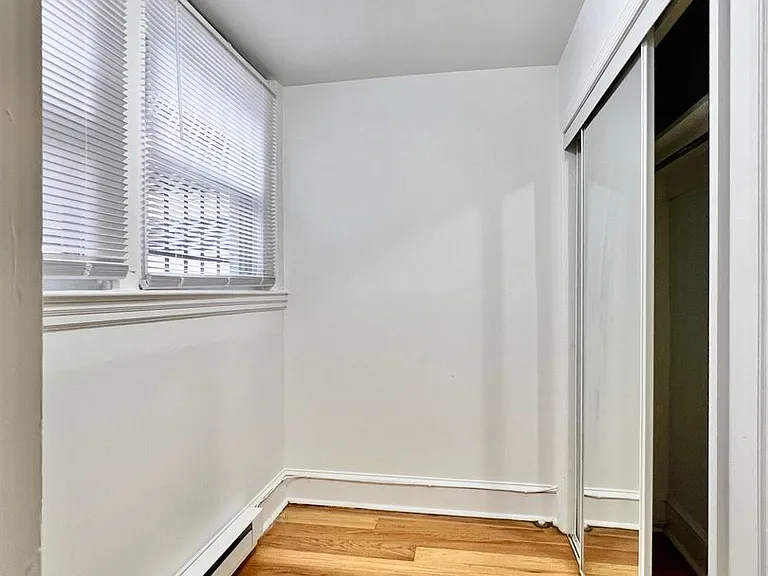 1429 Spruce St — Photo 43