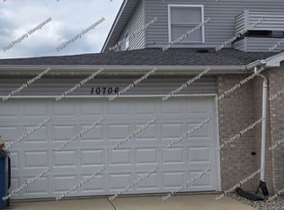 10706 Pike St, Crown Point, IN 46307