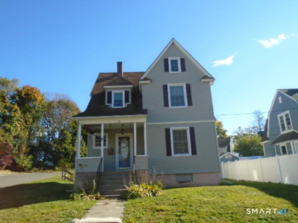 2 Parkmore Street, New Britain, CT 06051