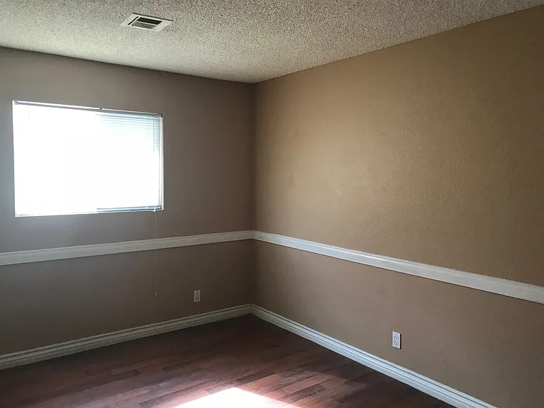 899 Slumpstone Way — Photo 4
