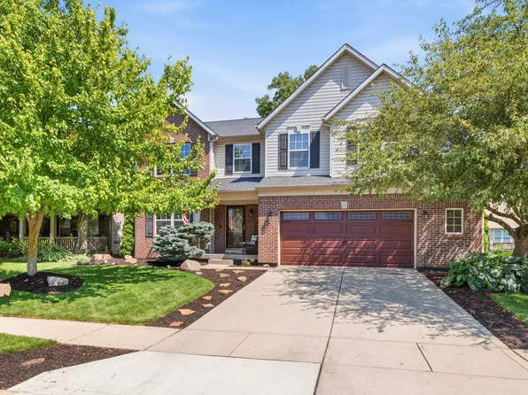14396 Chapelwood Ln, Fishers, IN 46038