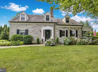 16 Maple Ave, Shillington, PA 19607