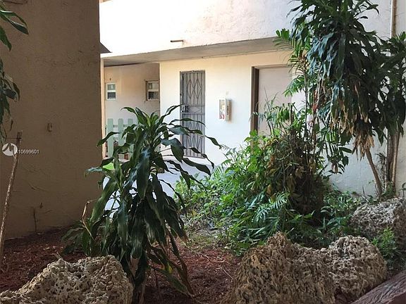3rd image of 870 NW 87th Ave APT 305