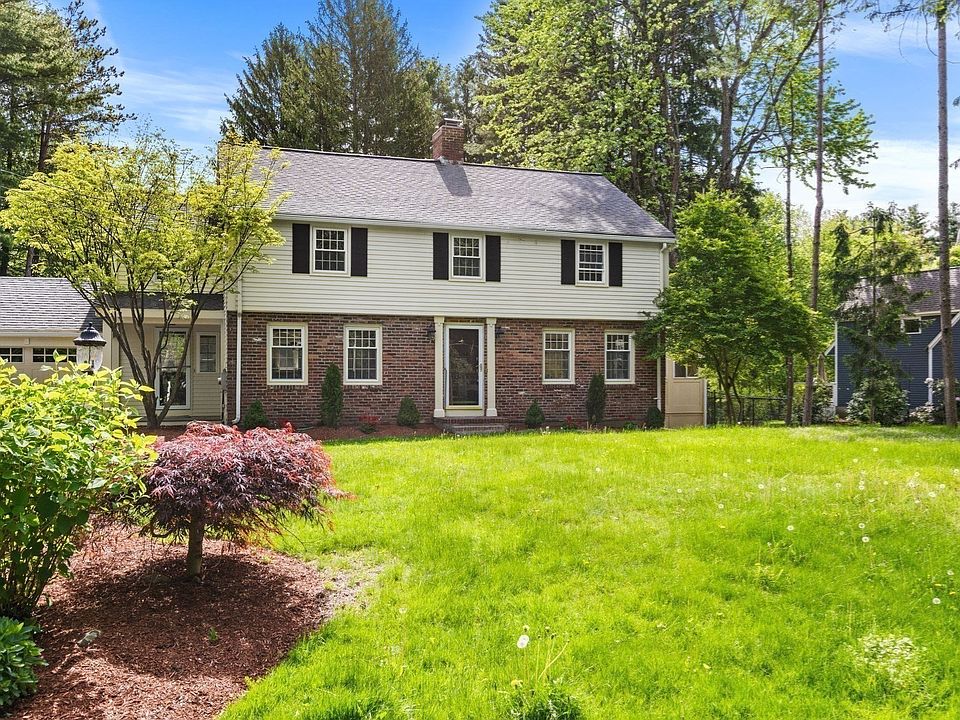 1st image of 30 Meadow Dr