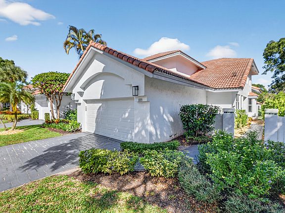 3rd image of 2237 NW 53rd St