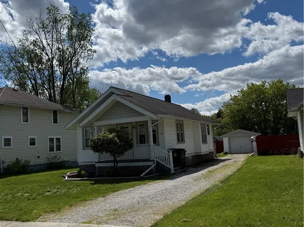462 Larkin Ave, Akron, OH 44305
