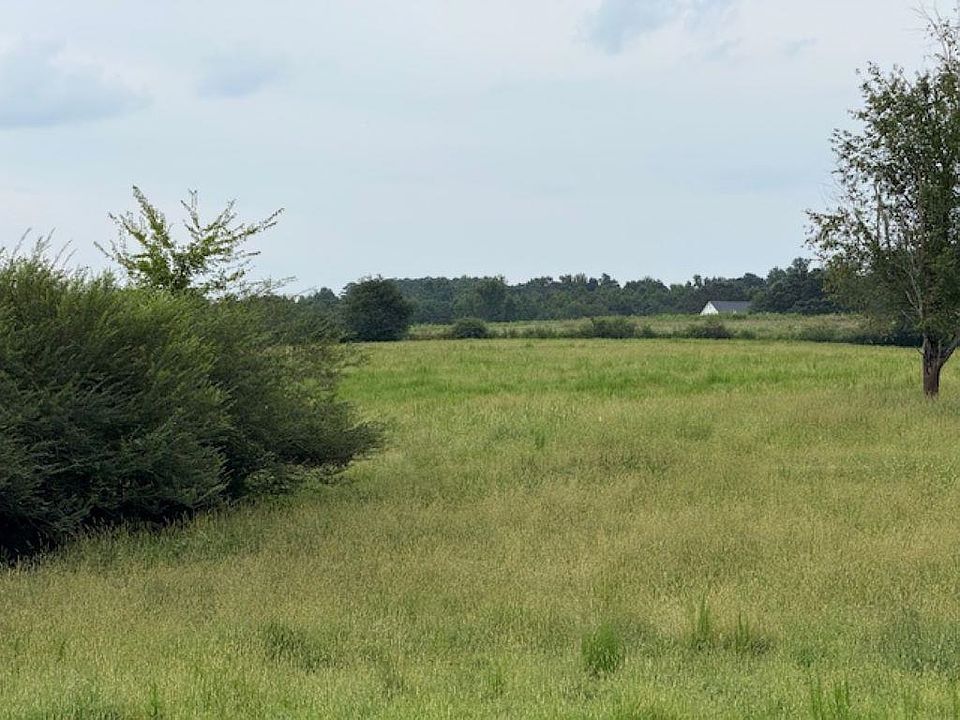 2nd image of 1470 Chamblee Mill Rd