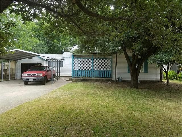 2nd image of 2832 Kingsford Ave