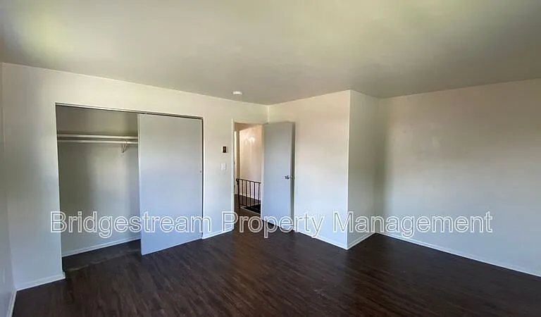 1299-1 Sanlor Ave — Photo 20