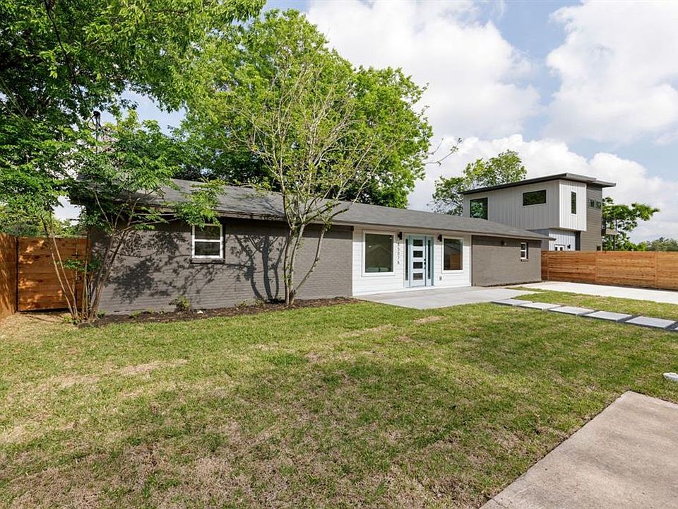 1st image of 8507 Hathaway Dr #A