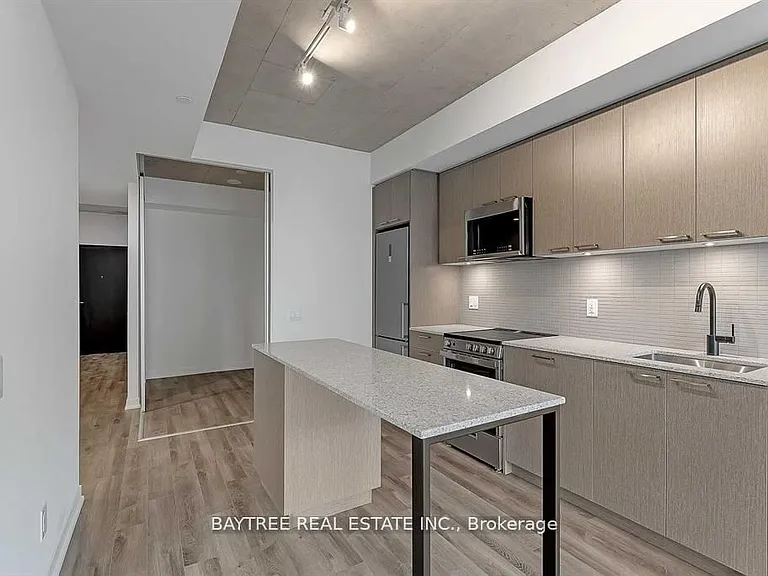 1808 Saint Clair Ave W #201 — Photo 6