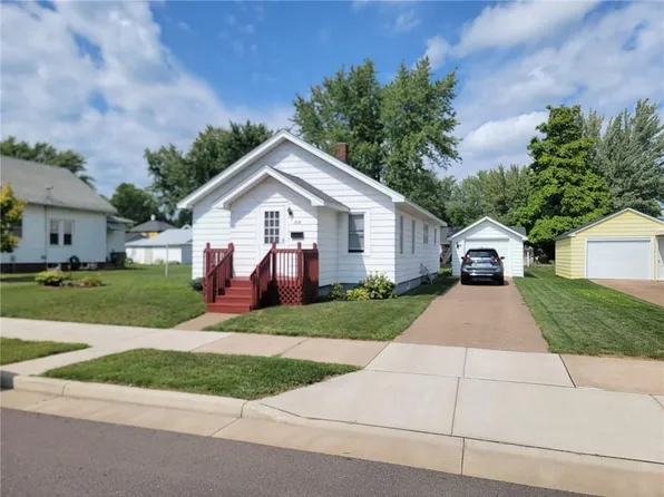 516 West Elm Street, Chippewa Falls, WI 54729