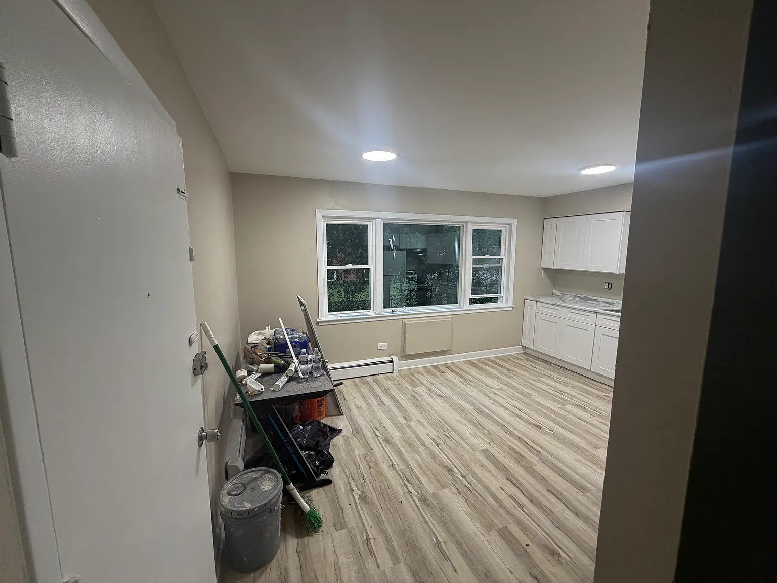 2 bed, 1000 sqft, $1,850 — Photo 4