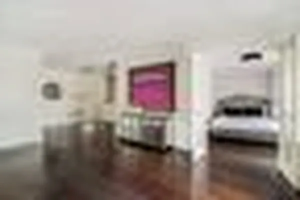 Rented by Fiddler Realty | media 68