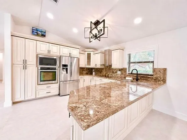 4823 NW 91st Way, Pompano Beach, FL 33067