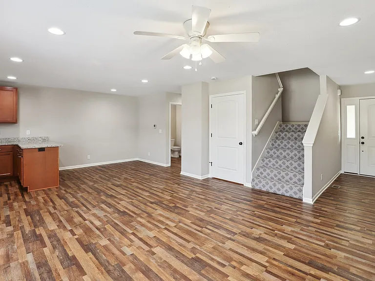 3032 N 156th St #1 — Photo 3