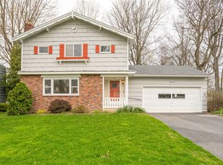 44 Kernwood Dr, Rochester, NY 14624