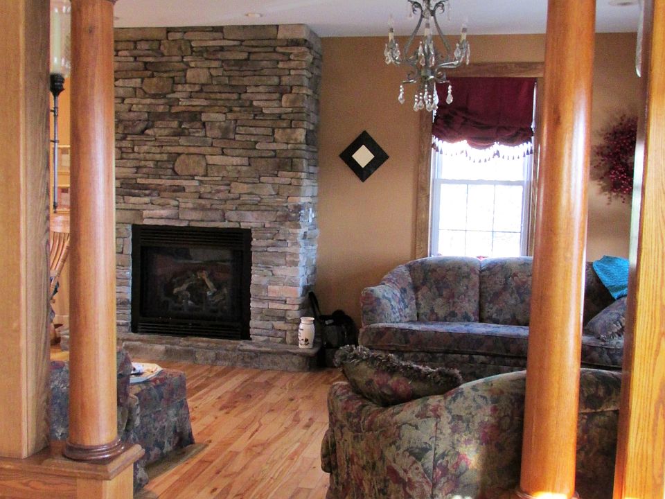 75 E Kerr St, Uniontown, PA 15401 Zillow