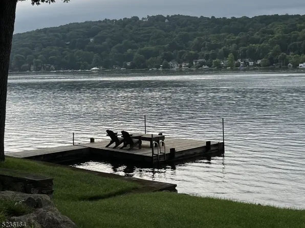 692 W Shore Trl, Sparta Twp., NJ 07871