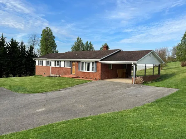 792-1448 Tower Rd, Galax, VA 24333