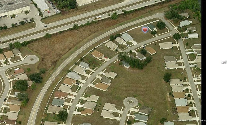 2nd image of 652 Rose Apple Cir