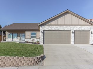 1915 Westhaven, Wenatchee, WA 98801