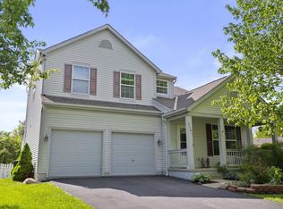 2181 Dry Ridge Ct, Grove City, OH 43123
