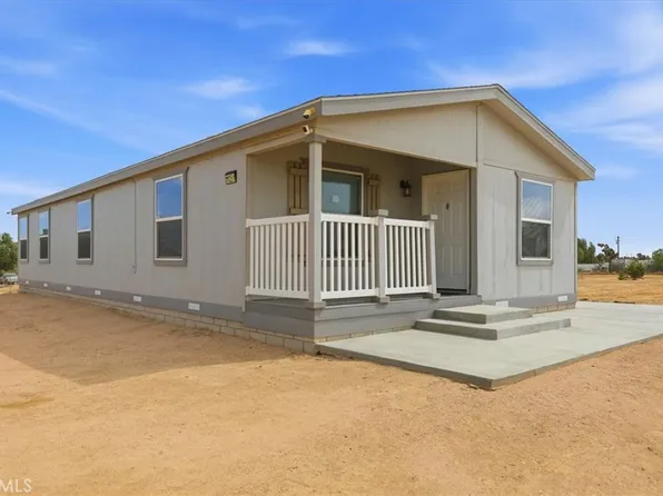 11251 Nevada Rd, Phelan, CA 92371