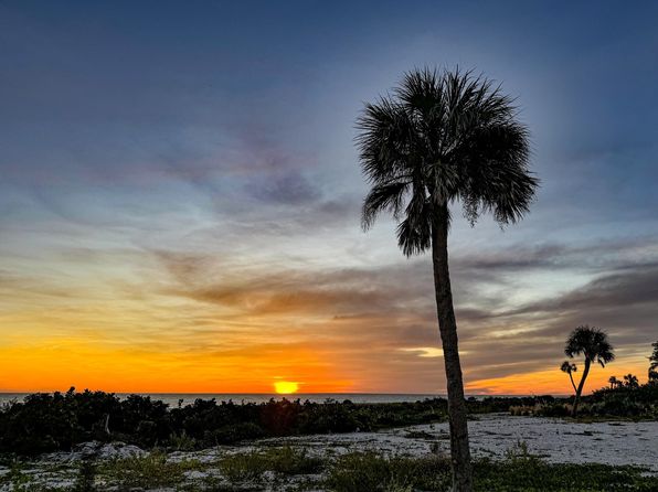 551 Sea Oats Dr, Sanibel, FL 33957