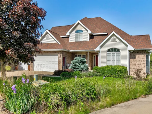 913 W 18th St S, Newton, IA 50208