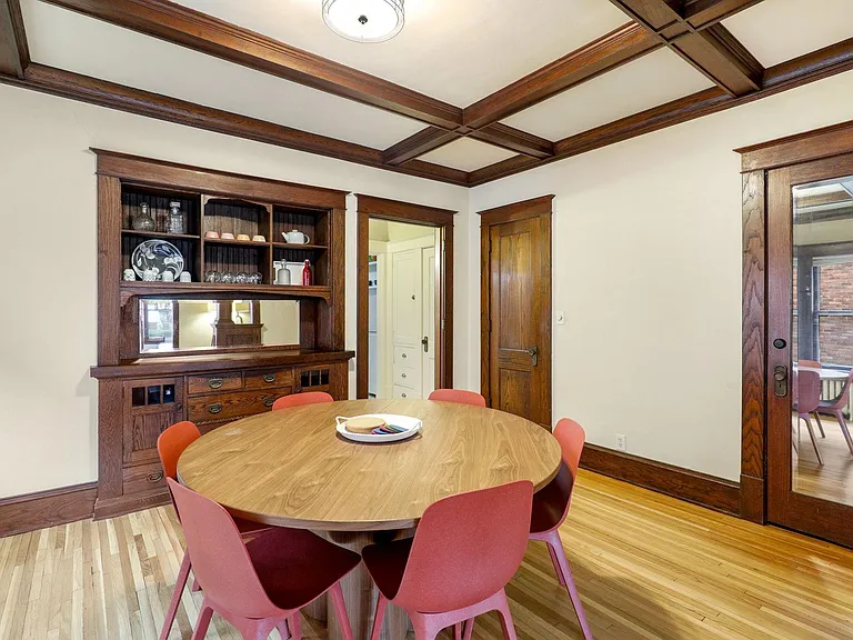 971 Goodrich Ave — Photo 16