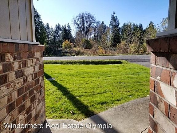2nd image of 722 36th Ave NE