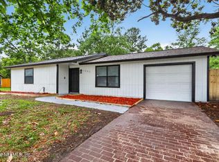 1807 SHANNON LAKE Drive, Middleburg, FL 32068