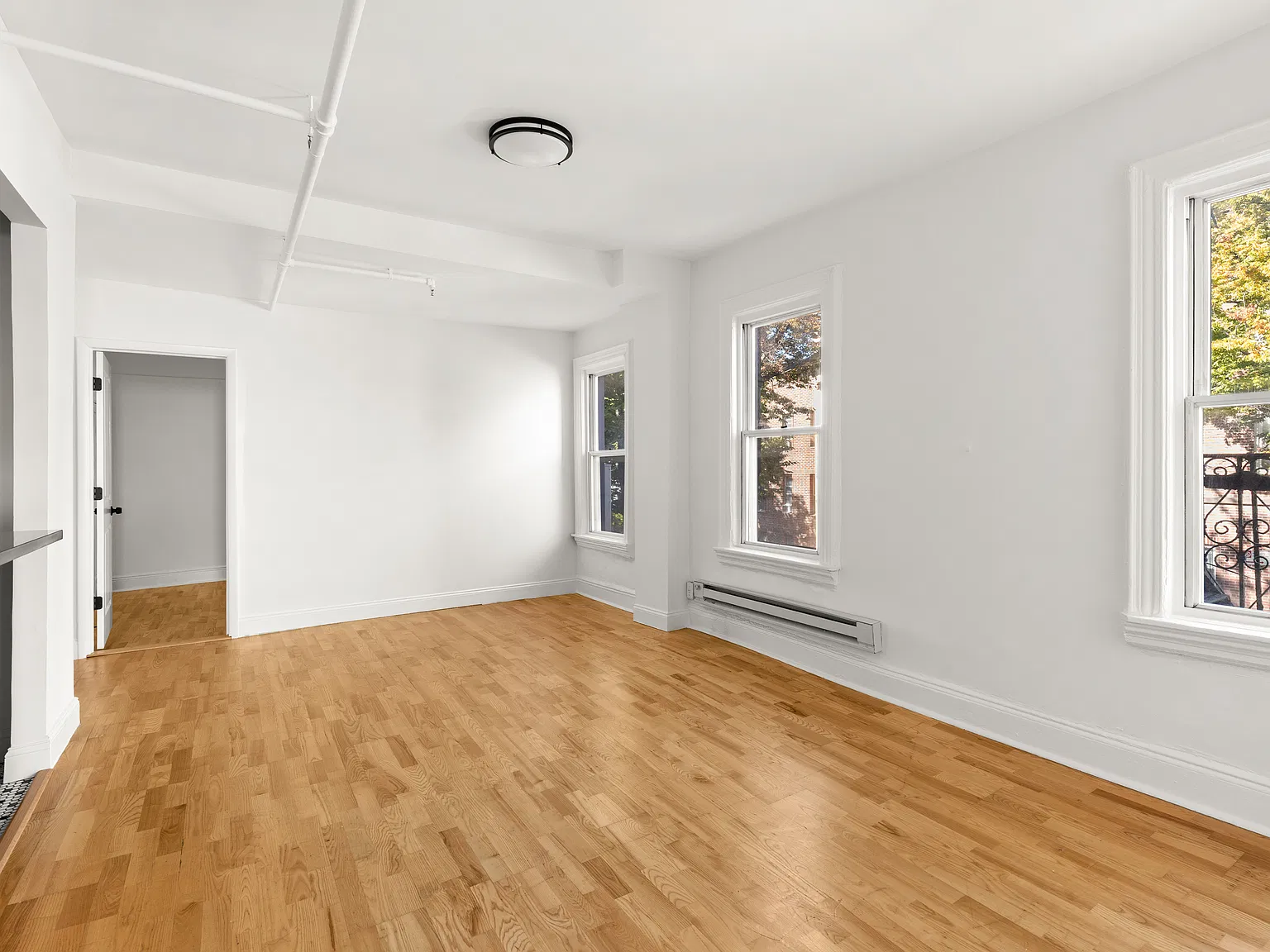 545 Lorimer Street — Photo 2