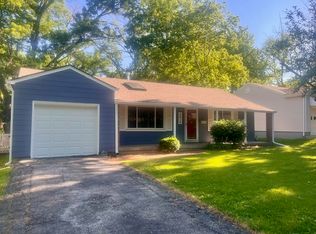 4018 W 62nd Ter, Fairway, KS 66205