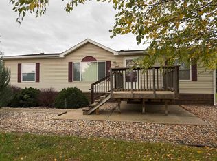 114 Robin St, Yankton, SD 57078
