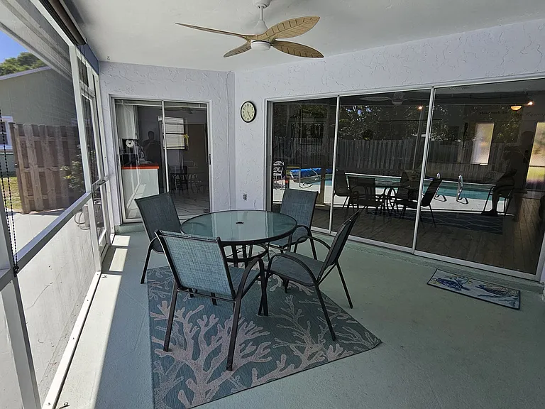 4010 Outer Dr — Photo 18
