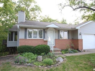 620 Woodland Knolls Rd, Metamora, IL