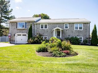 547 Vernon St, Bridgewater, MA 02324