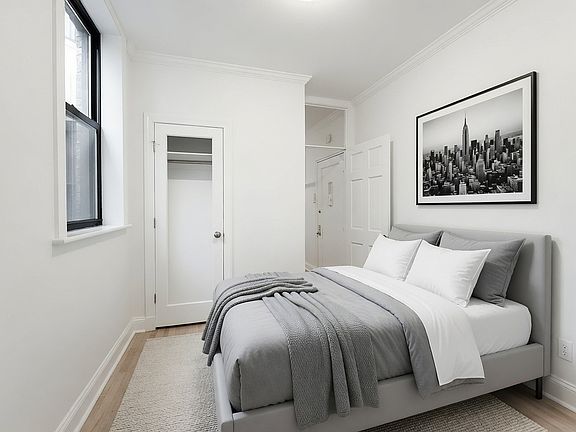 5th image of 209 W 102nd St APT 4d