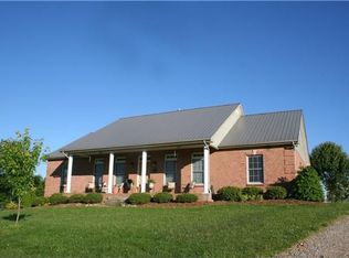 240 Parker Rd, Portland, TN 37148