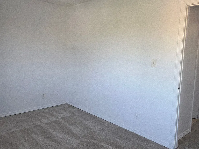 1432 W 106th St #2 — Photo 9