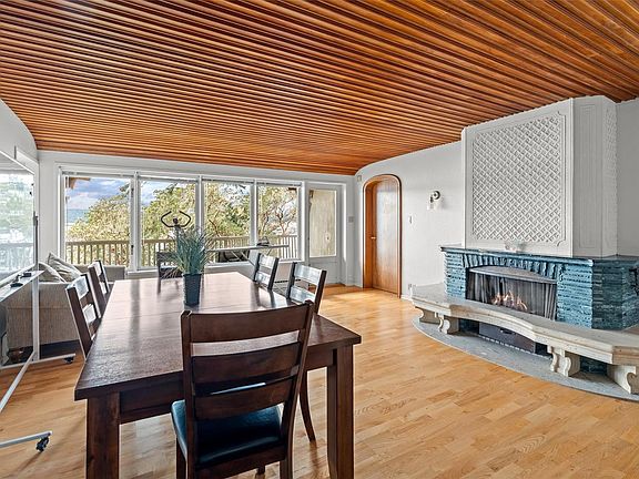 2nd image of 1424 Gillespie Rd