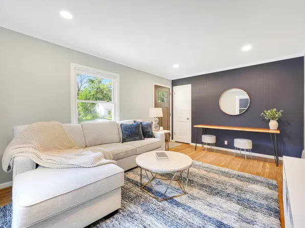 2725 Dakota Ave S, Saint Louis Park, MN 55416