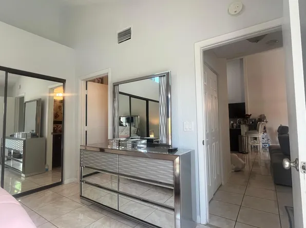 4371 Woodstock Drive #D, West Palm Beach, FL 33409