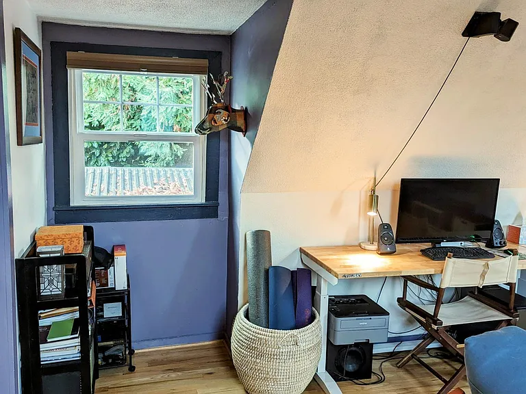 20 Ash St — Photo 46