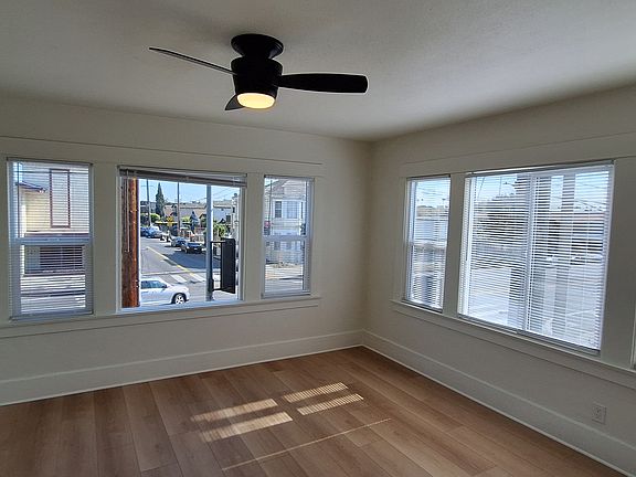 2nd image of 507 W 59th Pl #507